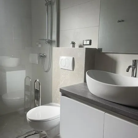 Andela Apartment Mali Drvenik